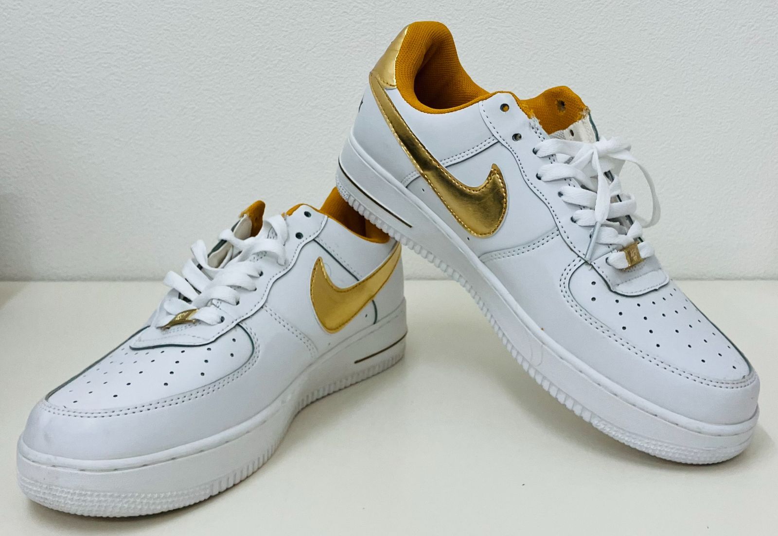 28cm NIKE AIR FORCE 1 LOW NBA ALL STRAS WHITE/METALLIC GOLD-BLACK