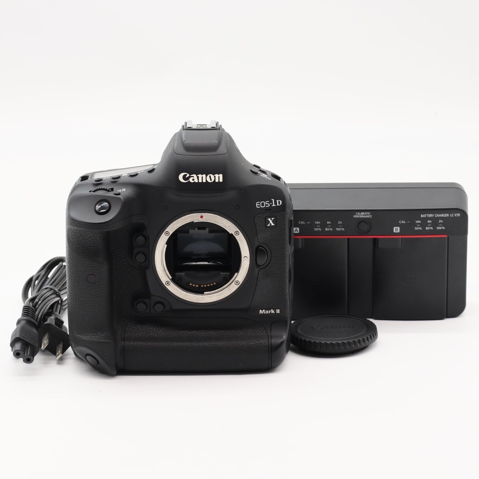 ショット数32000回以下 Canon デジタル一眼レフカメラ EOS-1D X ショット数32000回以下 Canon デジタル一眼レフカメラ EOS-1D X