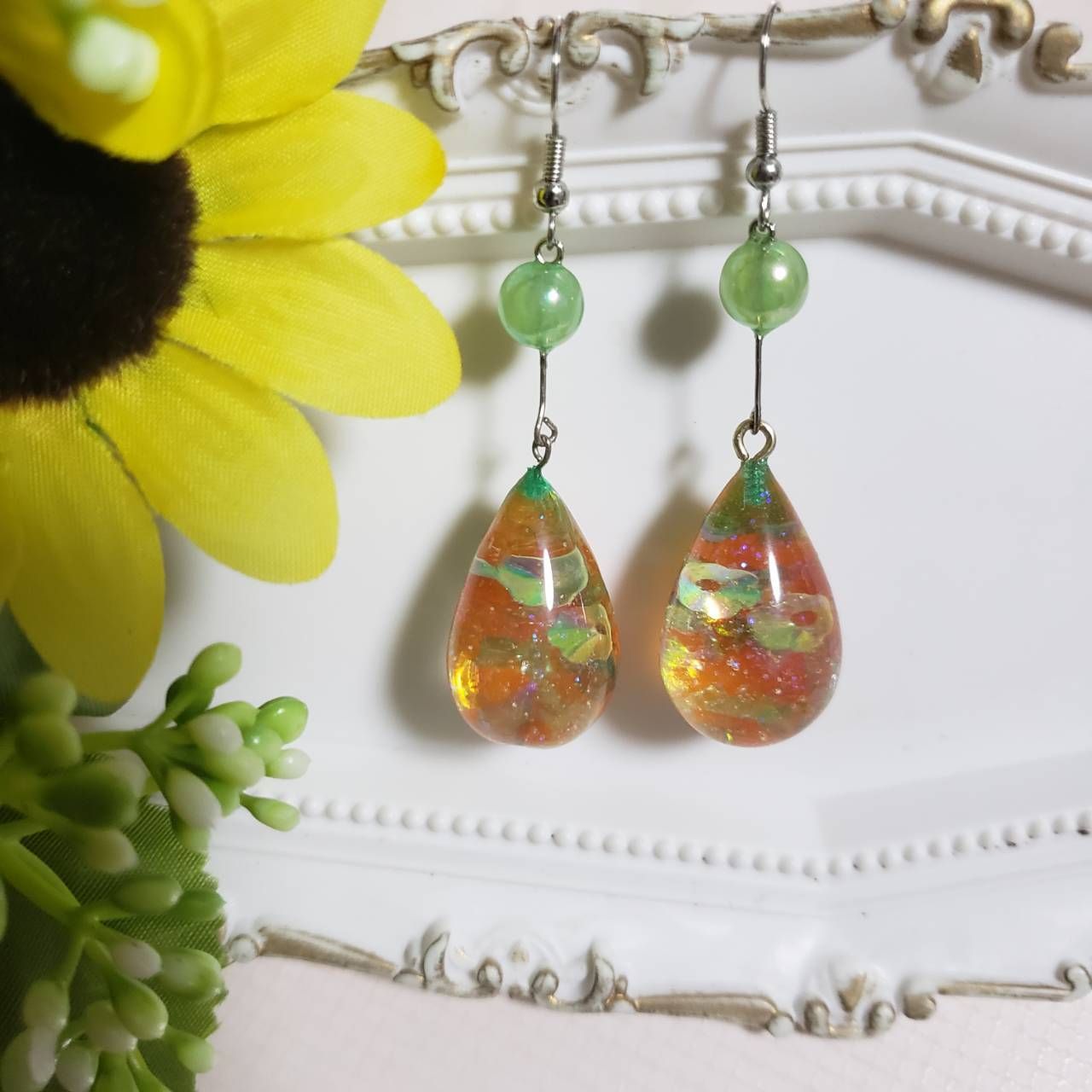 レジン　カボション　ピアス　ハンドメイド　イヤリング変更可 オレンジ系 レジン カボション ピアス ハンドメイド イヤリング変更可