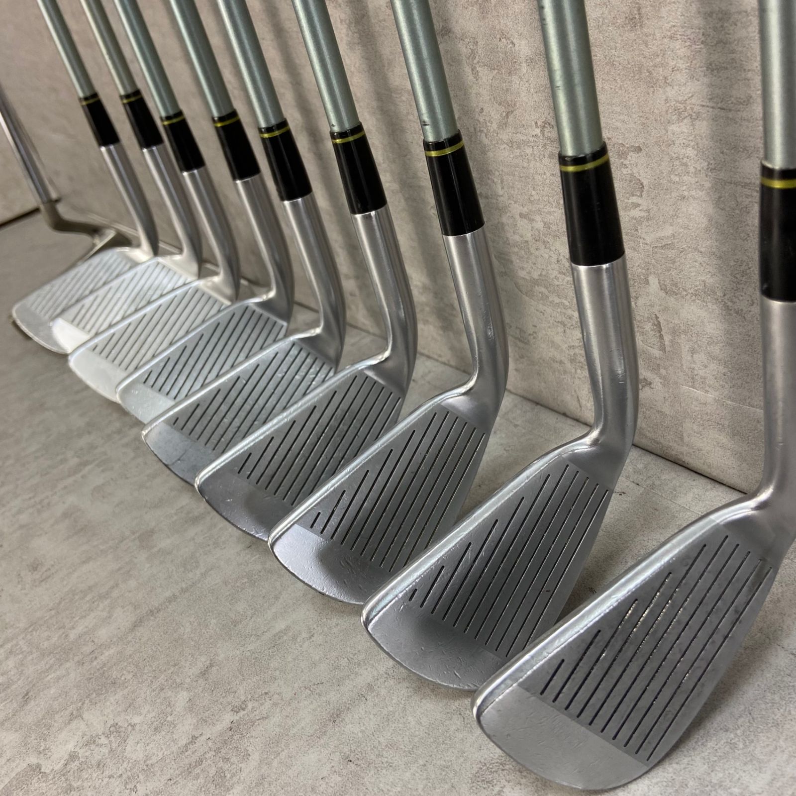 メンズ右利き初心者用　ホンマ　HONMA　ゴルフクラブセット　K-2046 ホンマ メンズゴルフ クラブセット 13本 右利き用 HONMA - メルカリ