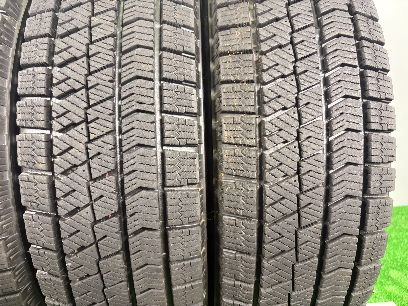 ブリヂストン VRX2