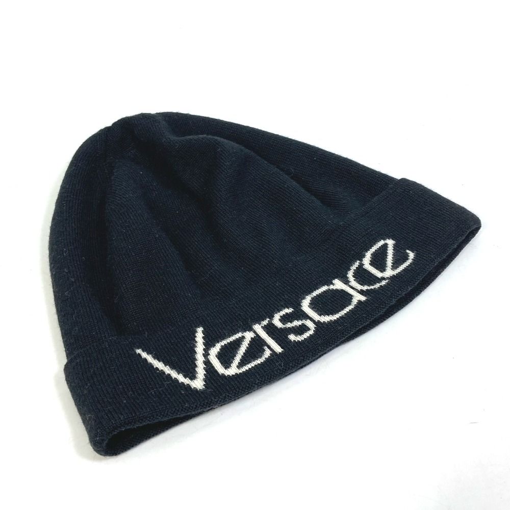 【国内配送、ヴェルサーチ 】VERSACE ニット帽 ロゴブラック VERSACE ヴェルサーチ ニット帽 ロゴ ウール ブラック - メルカリ