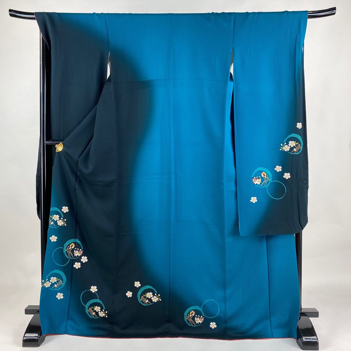 振袖 身丈171.5cm 裄丈68cm L 袷 桜 玩具 刺繍 青緑 正絹 名品 【中古  