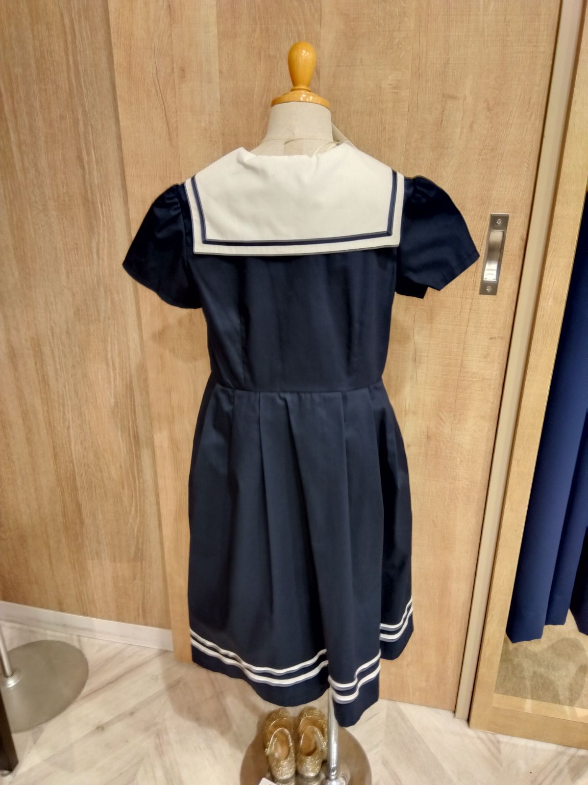【ナナさん専用】美品☆　ショパン27500円　フォーマルワンピース オープンカラー サテンワンピース｜JENNE(ジェンヌ)公式通販