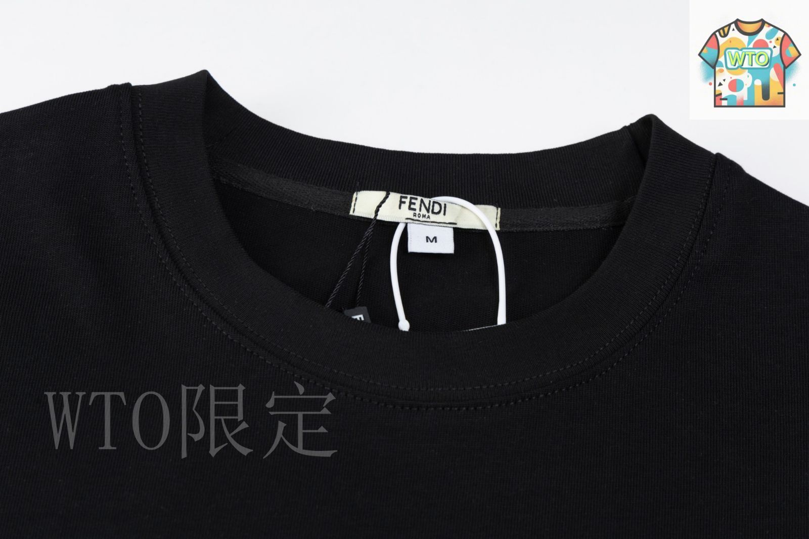 ジン様，専用ページ❤️新品◼️FENDIポロシャツ風，トップス 今日特価】Fendi 25SS 襟元悪魔目刺繍 アントラー T - メルカリ