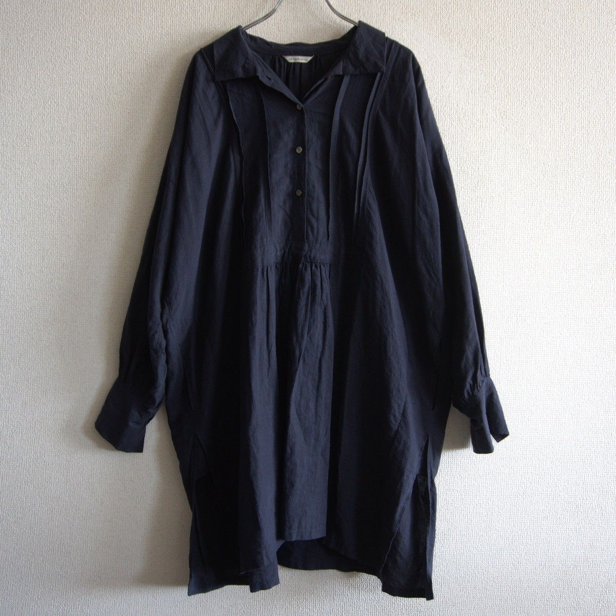 24SS ARTS-SCIENCE Tuck gather dress タック ギャザー ワンピース アーツ-サイエンス 25090433