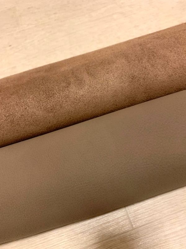 モカブラウン 280ds クロム革 牛革 イタリア レザー シュリンク加工 はぎれ 一枚革 レザークラフト 革 皮 本革 diy 生地 材料