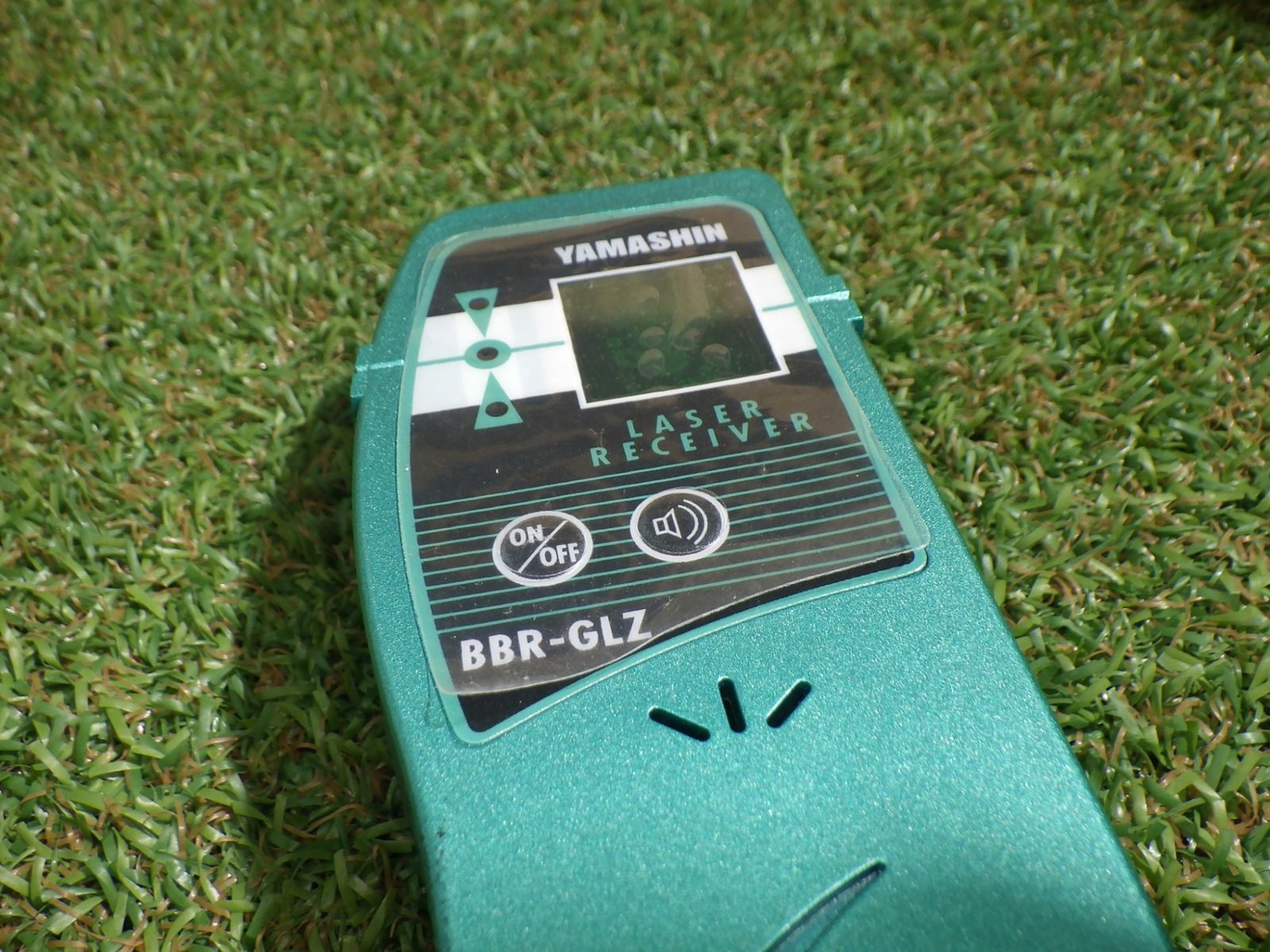 垂直の基準線を 山真製鋸