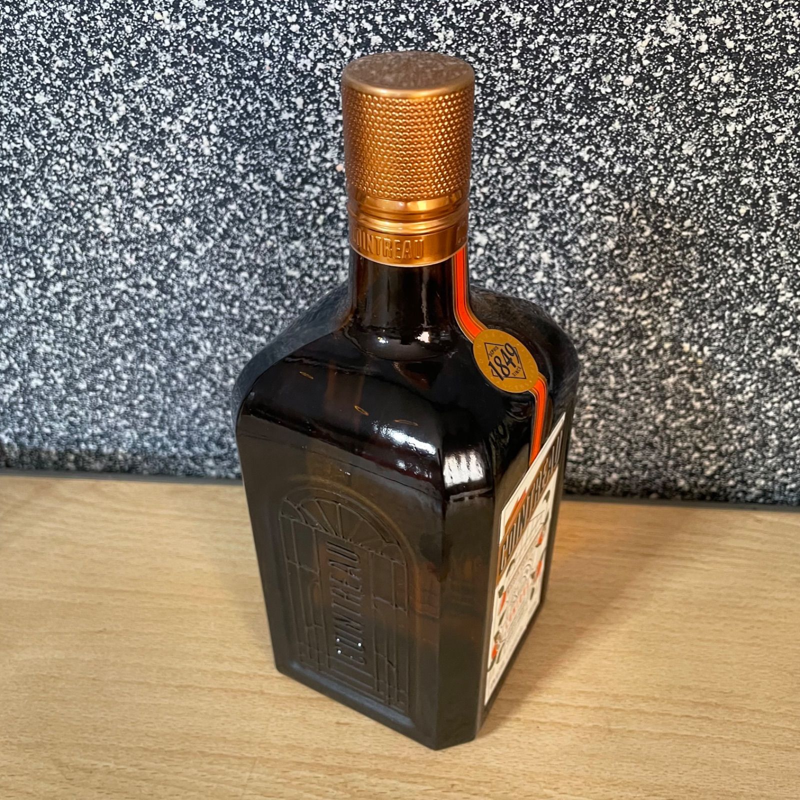 未開栓【コアントロー】リキュール、オールドボトル　700ml  6個 古酒 未開栓】コアントロー 仏リキュール オールドボトルの通販