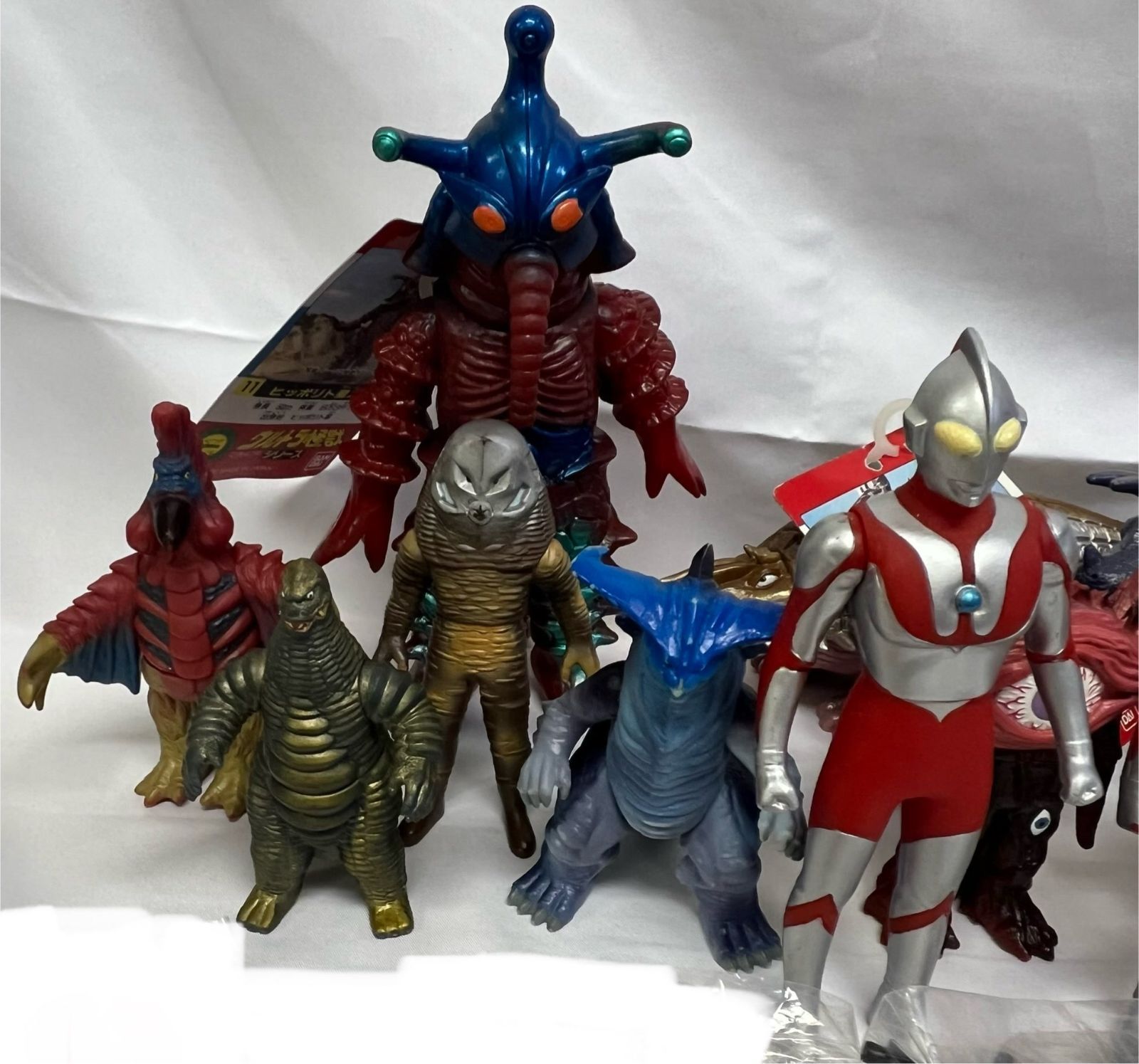 ウルトラ怪獣 ソフビ フィギュア 22個まとめ売り ウルトラマンソフビ