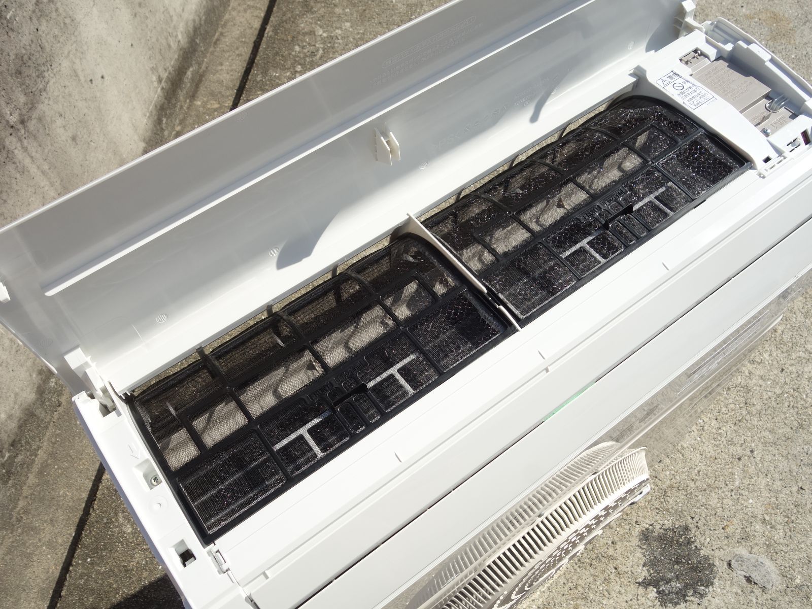 M▽パナソニック ルームエアコン 2.2kw ～8畳 Eolia エオリア ナノイー搭載 標準モデル コンパクトタイプ CS-223DFL 33761 WWW_KANDAIZUMI_COM