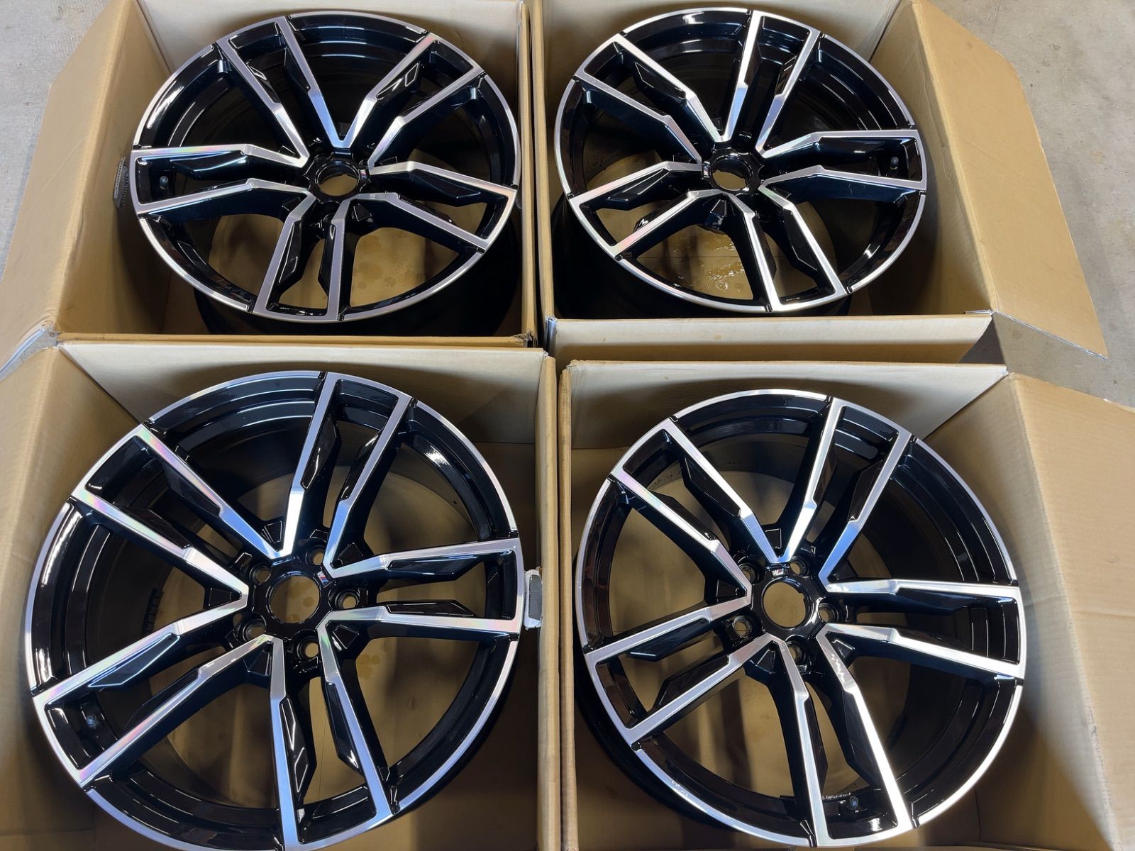 BMW G29 Z4 純正品 品 新車外し 19インチ 4本