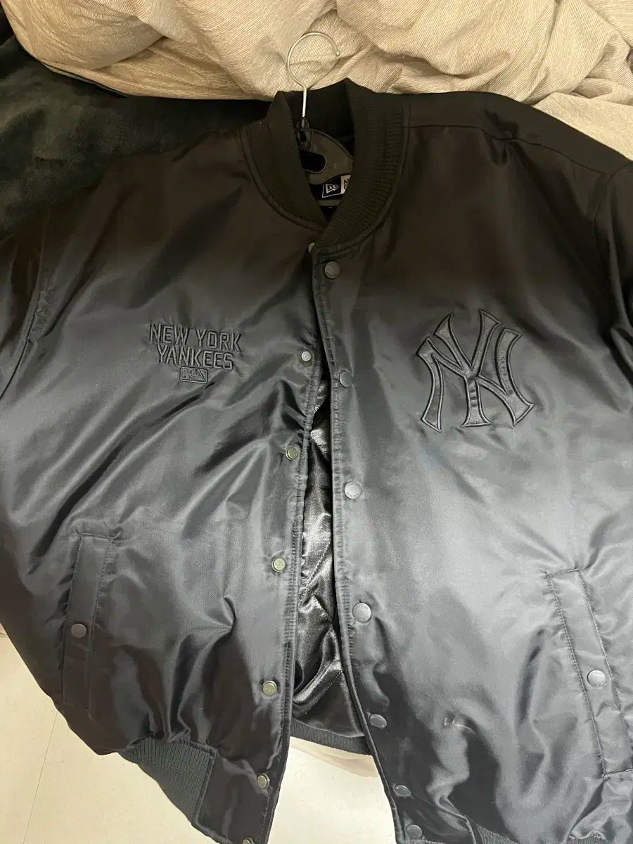 MLB NEW ERA ニューエラ NEW YORK ニューヨーク ヤンキース ロゴ スターディウム ジャケット ブラック