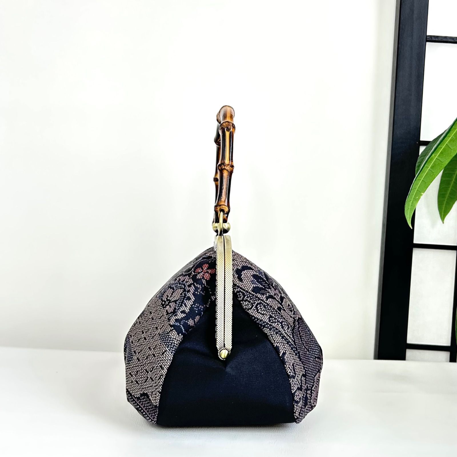 龍郷　大島紬　がま口バッグ　ハンドメイド がま口バック☆大島紬 龍郷 大島紬 がま口バッグ ハンドメイド 大島紬