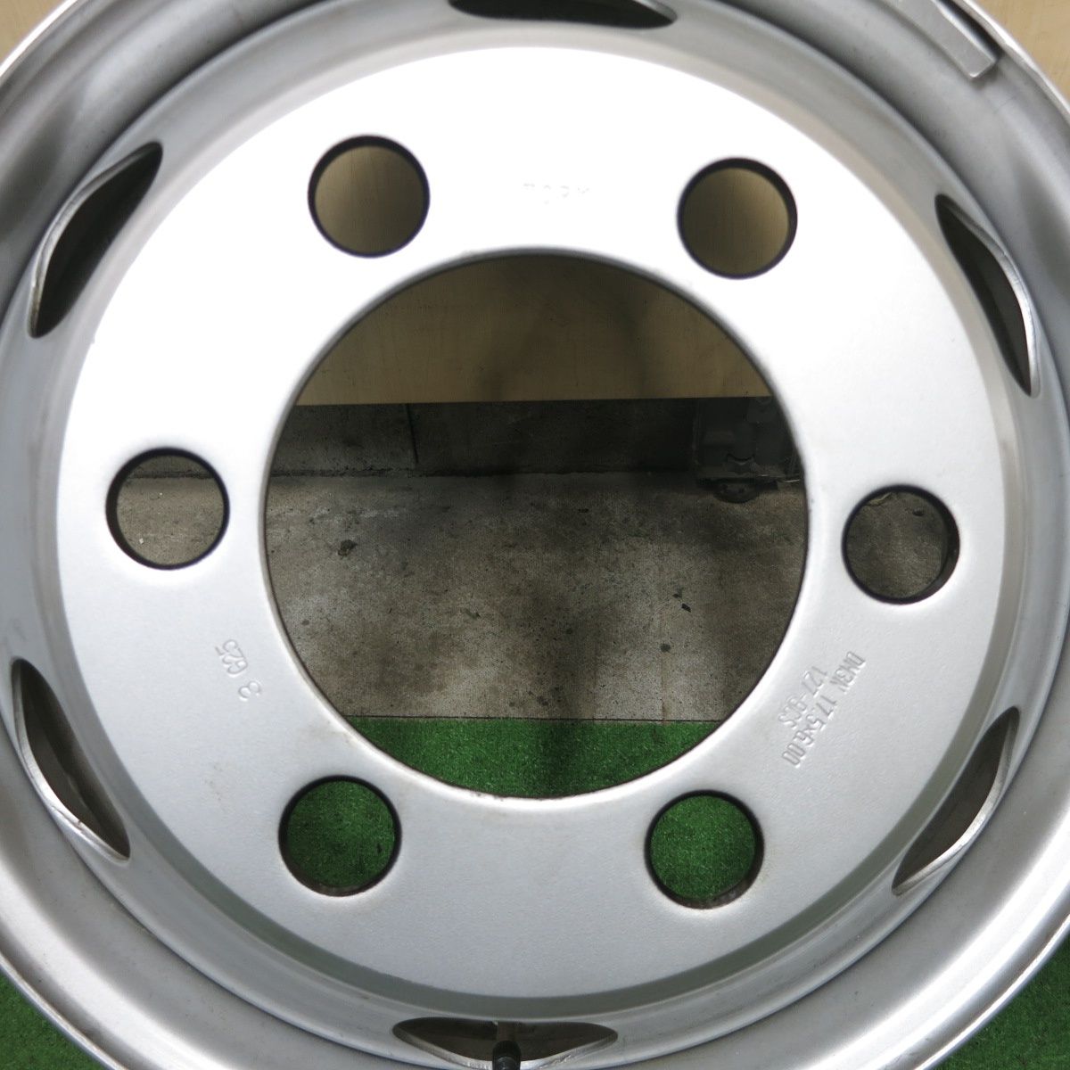 17.5インチ トピー