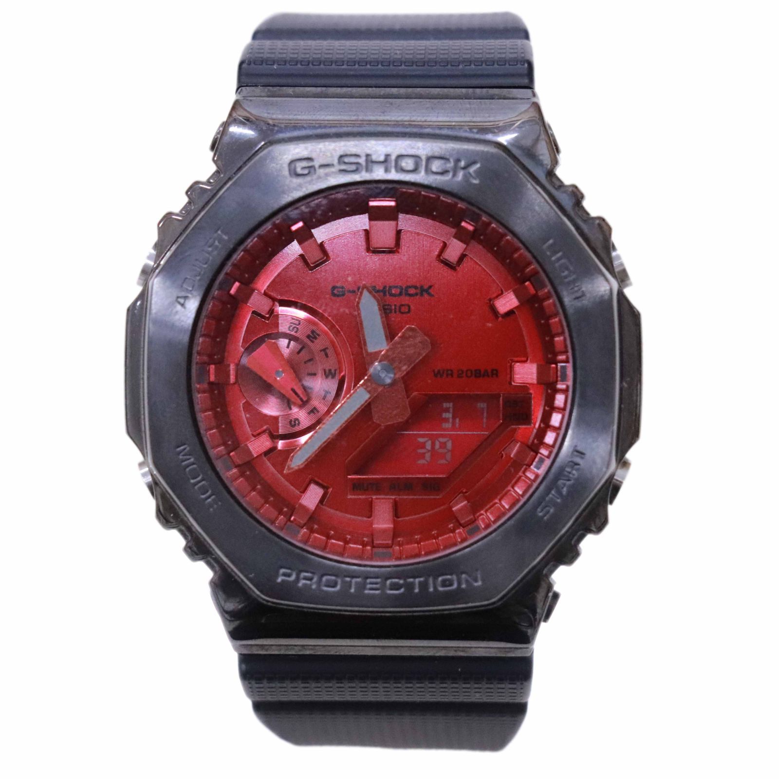 CASIO カシオ G-SHOCK GM-2100B 赤 レッド 5611 メタル 中古 G