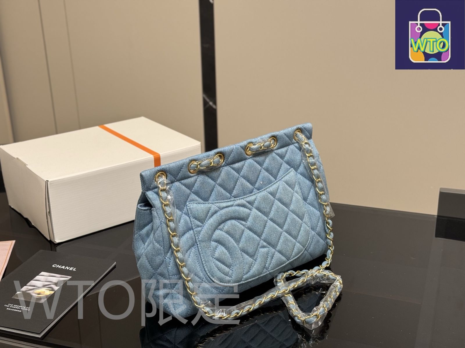 シャネルデニムバッグ 楽天市場】シャネル CHANEL トートバッグ A31986 スパークリング