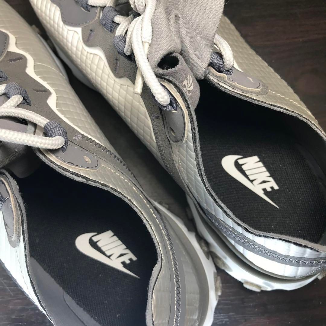 美品 NIKE REACT ELEMENT 55 PRM リアクト エレメント 55 プレミアム グリッド シルバー ブラック 黒 メンズ ナイキ スニーカー 27 cm U07268