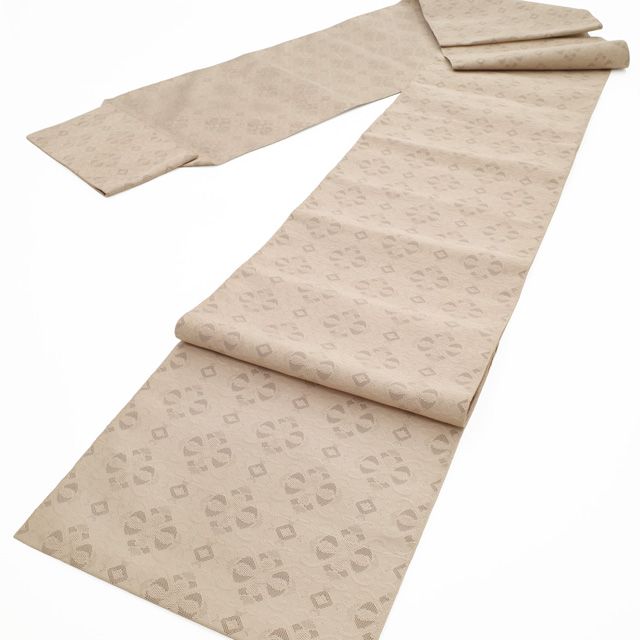 未使用品 名古屋帯 花織 ベージュ 松葉仕立て 長さ3m74m お洒落 正絹 新古品】 名古屋帯 未使用 正絹 全通 八寸 西陣 河村織物 綴れ
