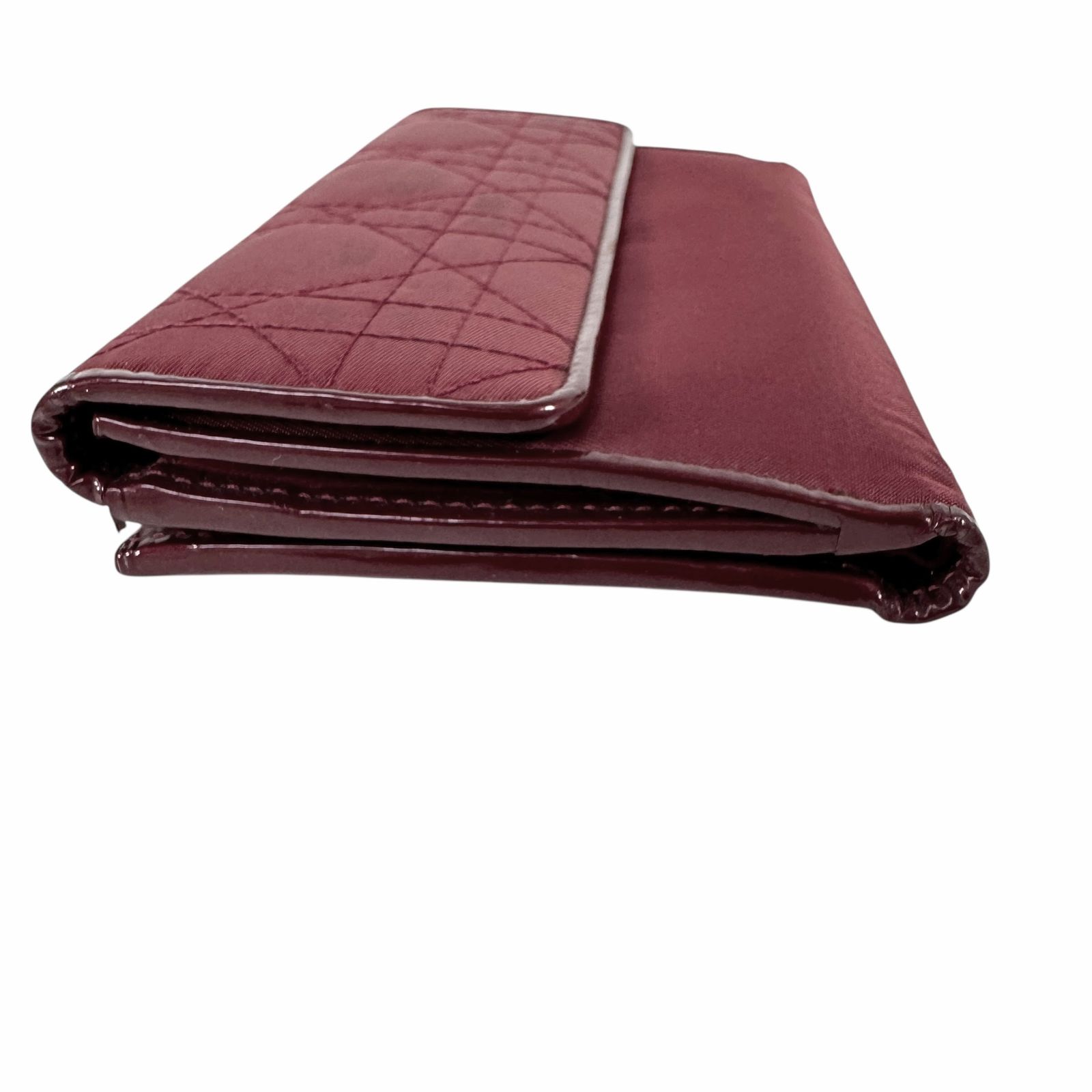 ナイロン レッド系