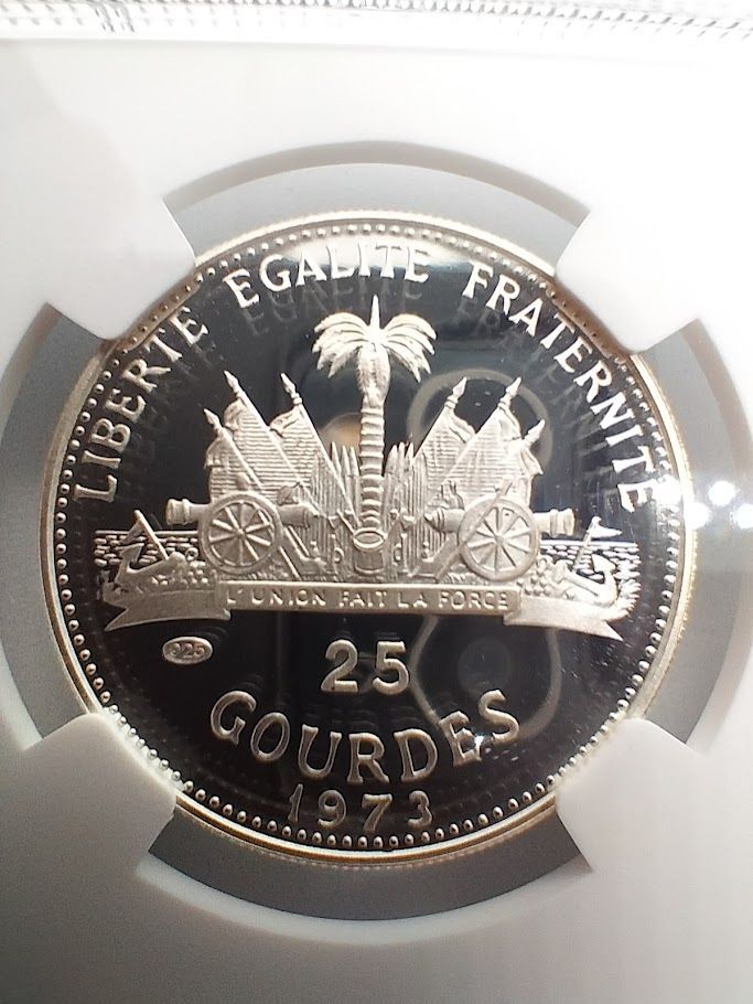 NGC PF68 ULTRA CAMEO 1973年 ハイチ 25グールド銀貨 サッカー