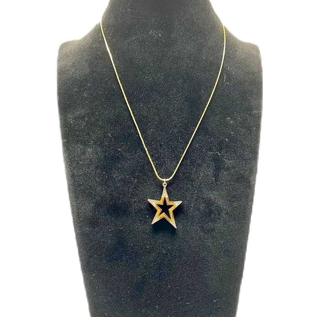 GIVENCHY ジバンシー ゴールド スターモチーフ ネックレス