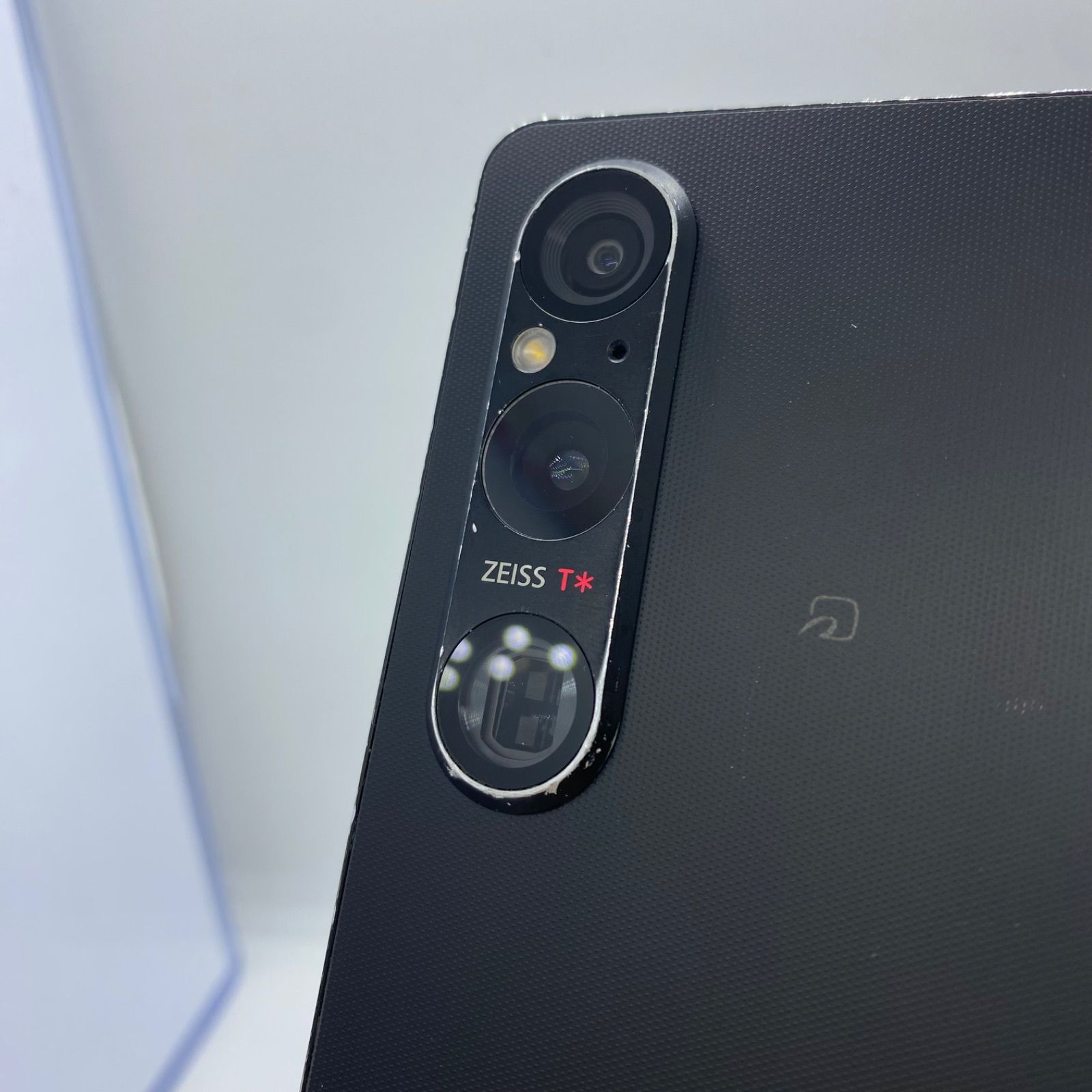 ☆【訳あり品】docomo Xperia 1 V 256GB SO-51D ブラック - メルカリ ☆【訳あり品】docomo Xperia 1 V 256GB SO-51D ブラック - メルカリ