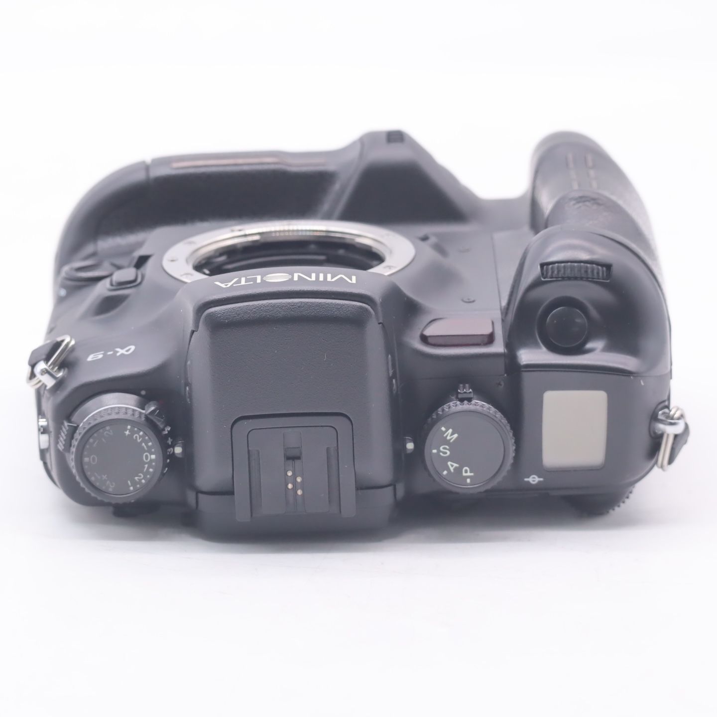 MINOLTA α-9、レンズ、グリップ付き MINOLTA α-9、レンズ、グリップ