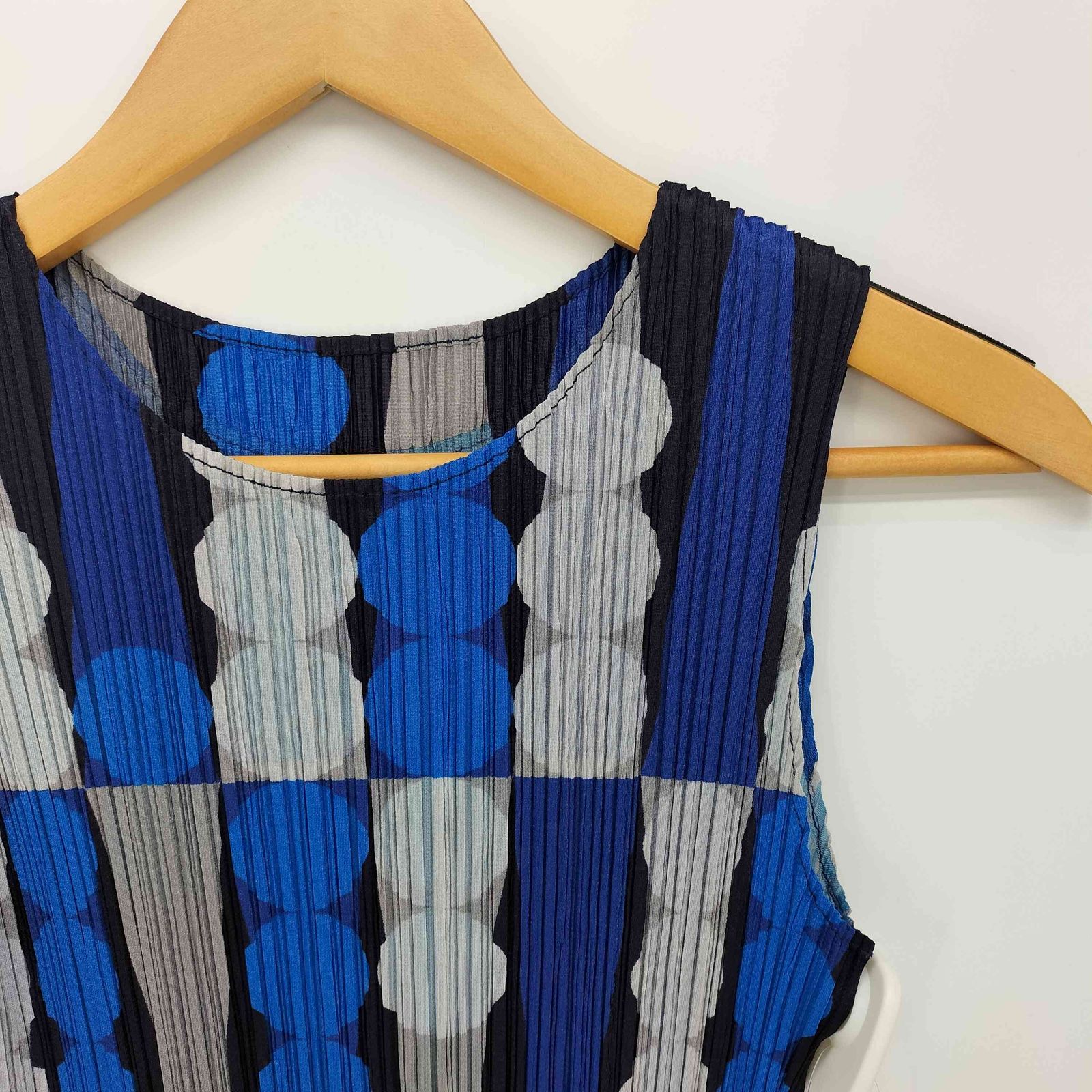 プリーツプリーズイッセイミヤケ PLEATS PLEASE ISSEY MIYAKE ドット柄