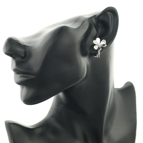 【極美品】ヴァンクリーフ&アーペル　フリヴォル　スモール　WG ダイヤ　ピアス 新品)Van Cleef & Arpels ヴァン クリーフ&アーペル フリヴォル