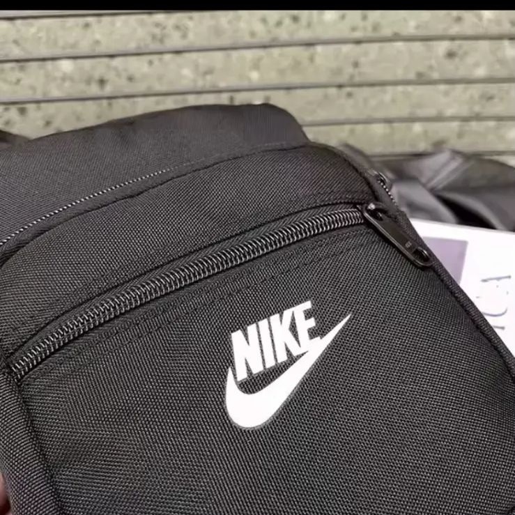 カラー:ベージュ翌日発送‼️NIKE OUTLET 男女兼用の新スタイルの
