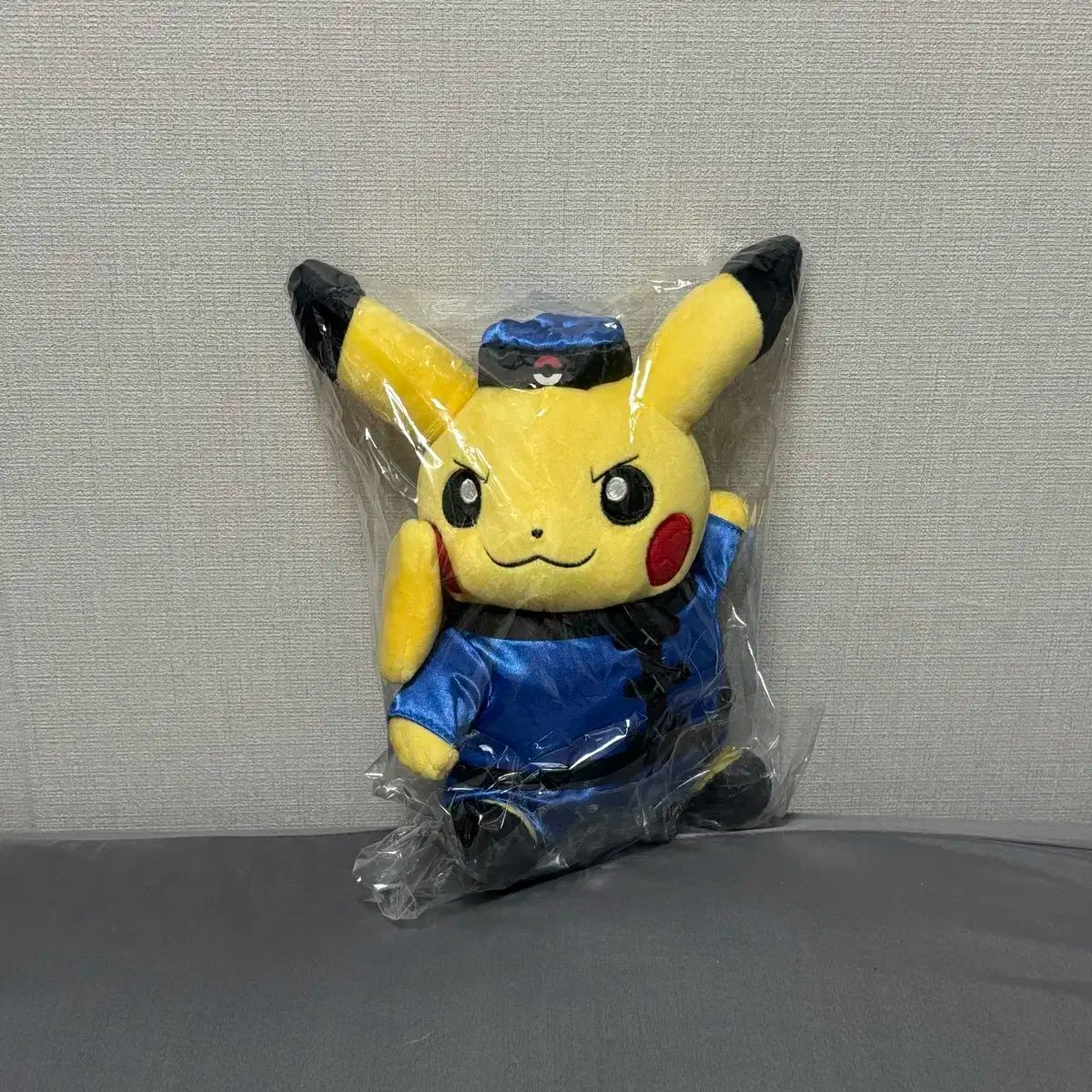 ポケモンセンター ポケットモンスター 人形 ワールドピカチュウ