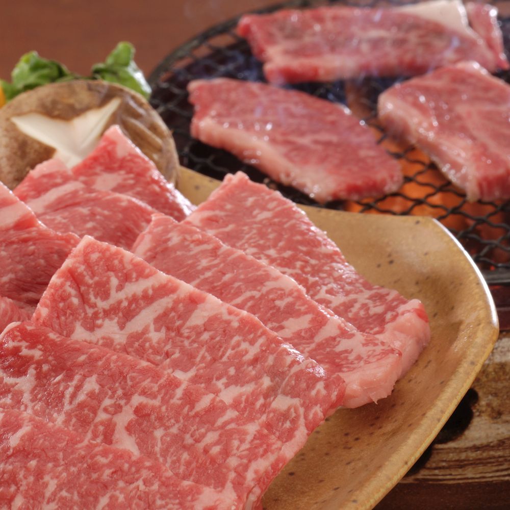 〔グルメギフト〕国産黒毛和牛 焼肉用 肩350g グルメギフト〕国産黒毛和牛 焼肉用 肩350g 鹿児島県産黒毛和牛すき焼き