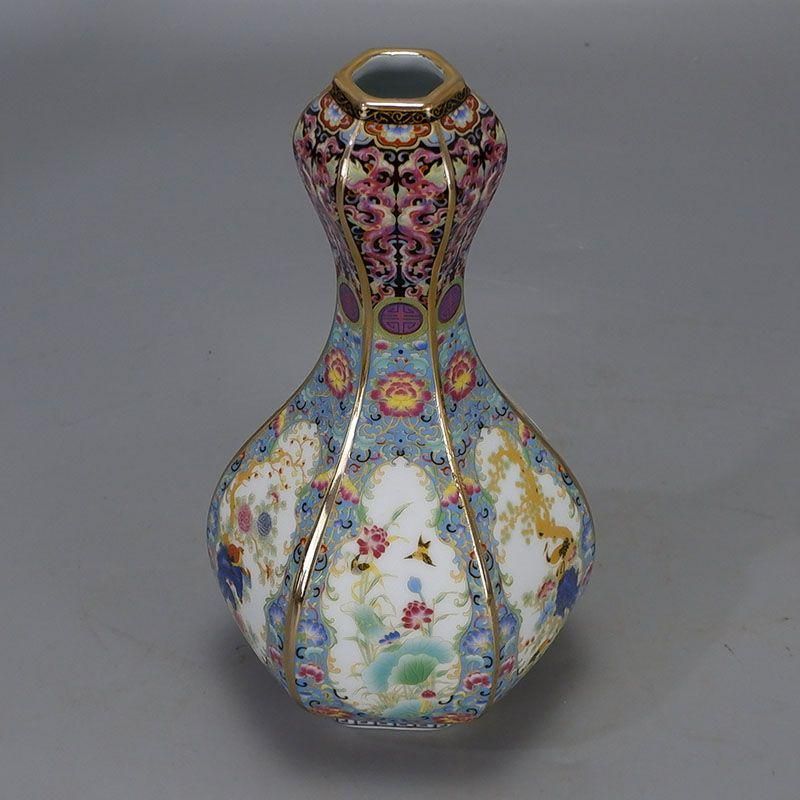 琺瑯彩蒔絵窓花鳥蒜頭瓶 景徳鎮 陶磁器 装飾品 現代工芸品 美術品 置物 琺瑯彩蒔絵窓花鳥蒜頭瓶 景徳鎮 陶磁器 装飾品 現代工芸品 美術