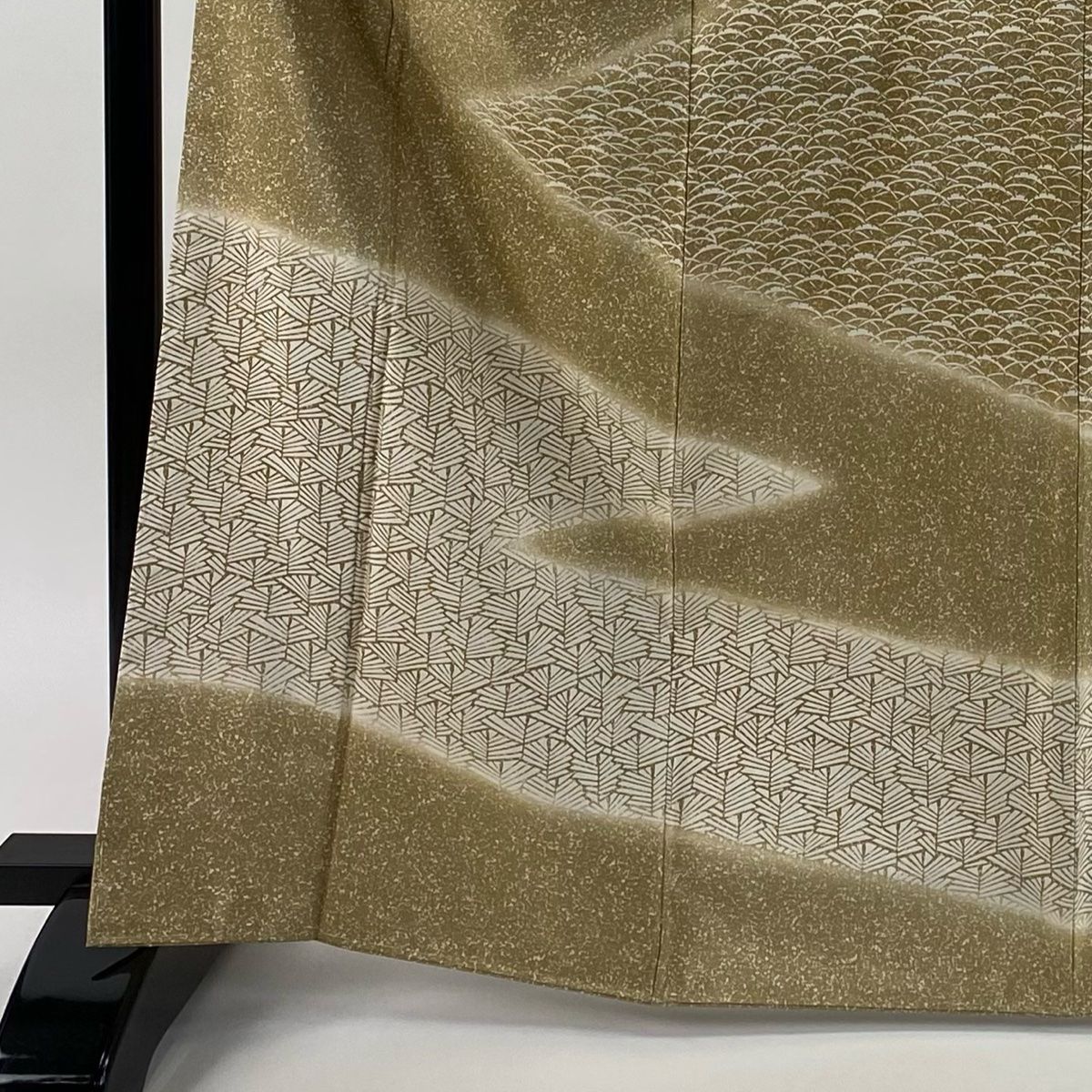 訪問着 身丈166cm 裄丈66cm M 袷 川村久太郎 紬地 落款 証紙 雪芝 幾何学模様 ベージュ 正絹 名品