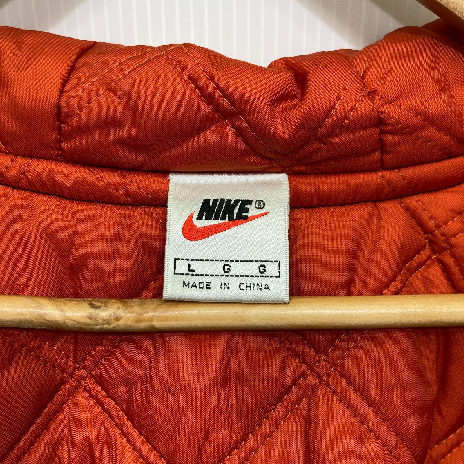 NIKE ナイキ 中綿ベンチコート Lサイズ ブラック オレンジ F7