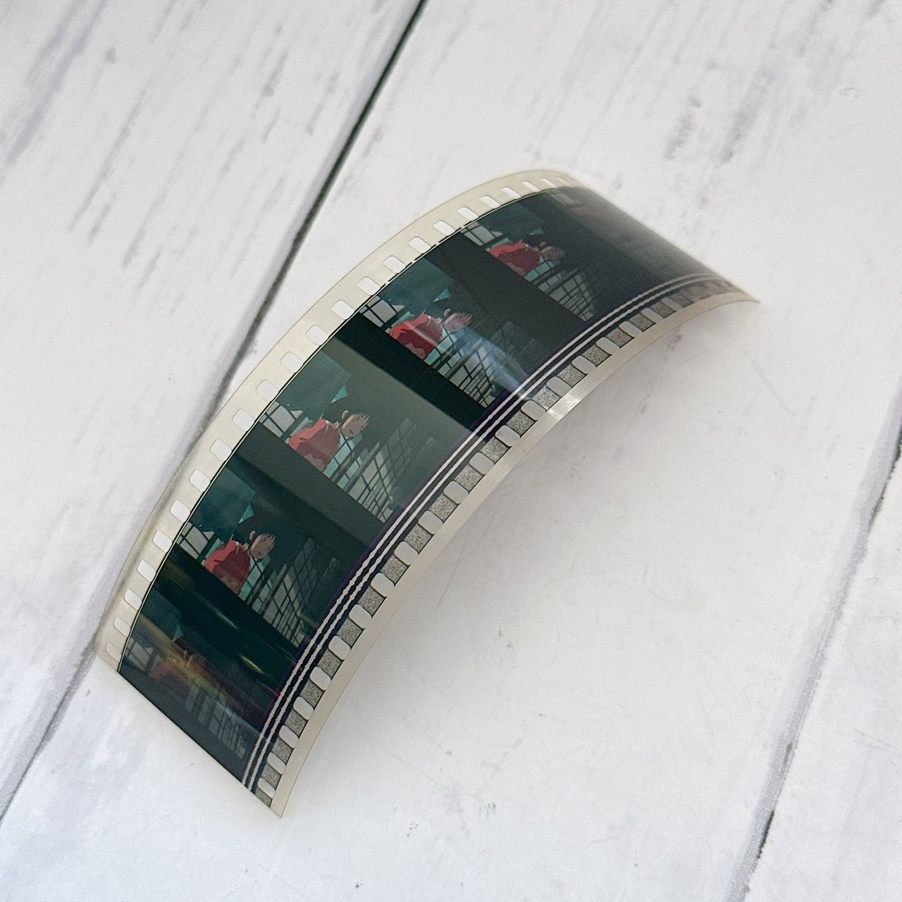 レア！スタジオジブリ 千と千尋の神隠し 35mm 映画フィルム 荻野千尋