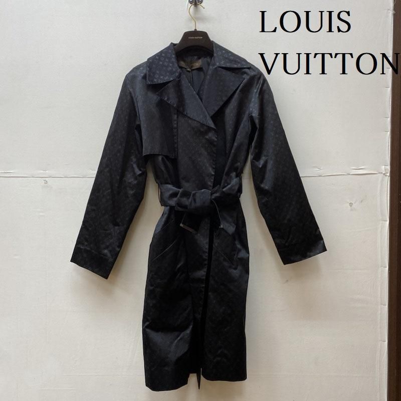 ⭐️美品⭐️ルイヴィトン　モノグラム切り替えトレンチコート　シルク　黒　34 LOUIS VUITTON ルイヴィトン コート トレンチコート モノグラム