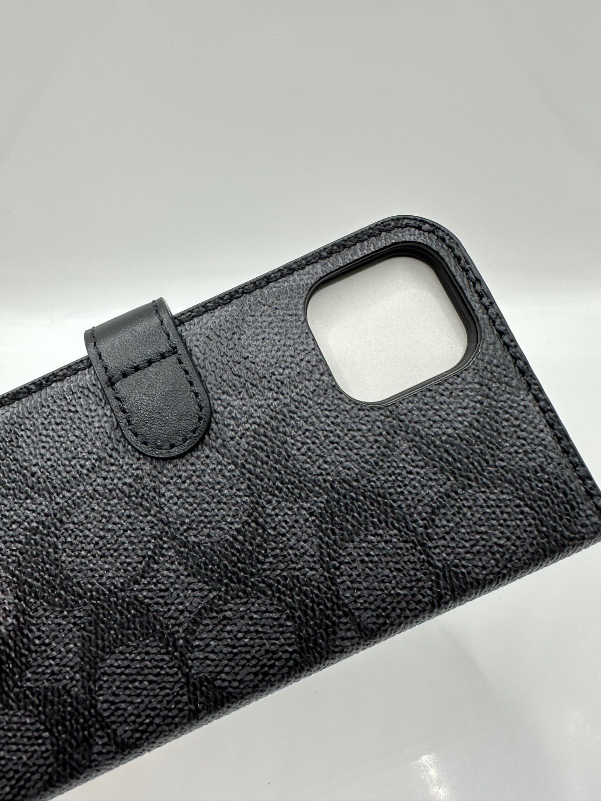 COACH - iPhone11Pro用 COACHブックタイプ/SIGNATURE Black COACH 【国内正規品 】☆SSランク☆COACH コーチ ブックタイプ