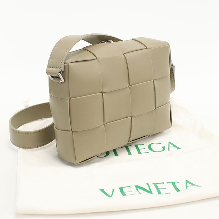 BOTTEGA VENETA ボッテガ・ヴェネタ マキシ イントレチャート