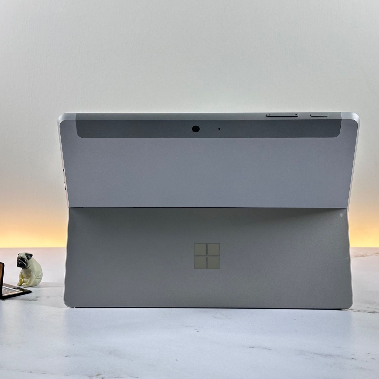 即配!美品 Microsoft Surface Go 4GB SSD 64GB - メルカリ