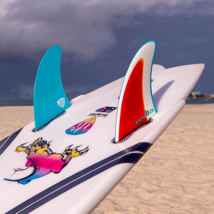 FCS2 マーク リチャーズ パフォーマンスコア モデル 2+1フィン ツイン