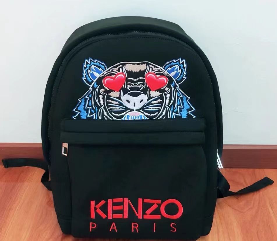 KENZO リュックサック バックパック 虎 立体刺繍 ホワイト