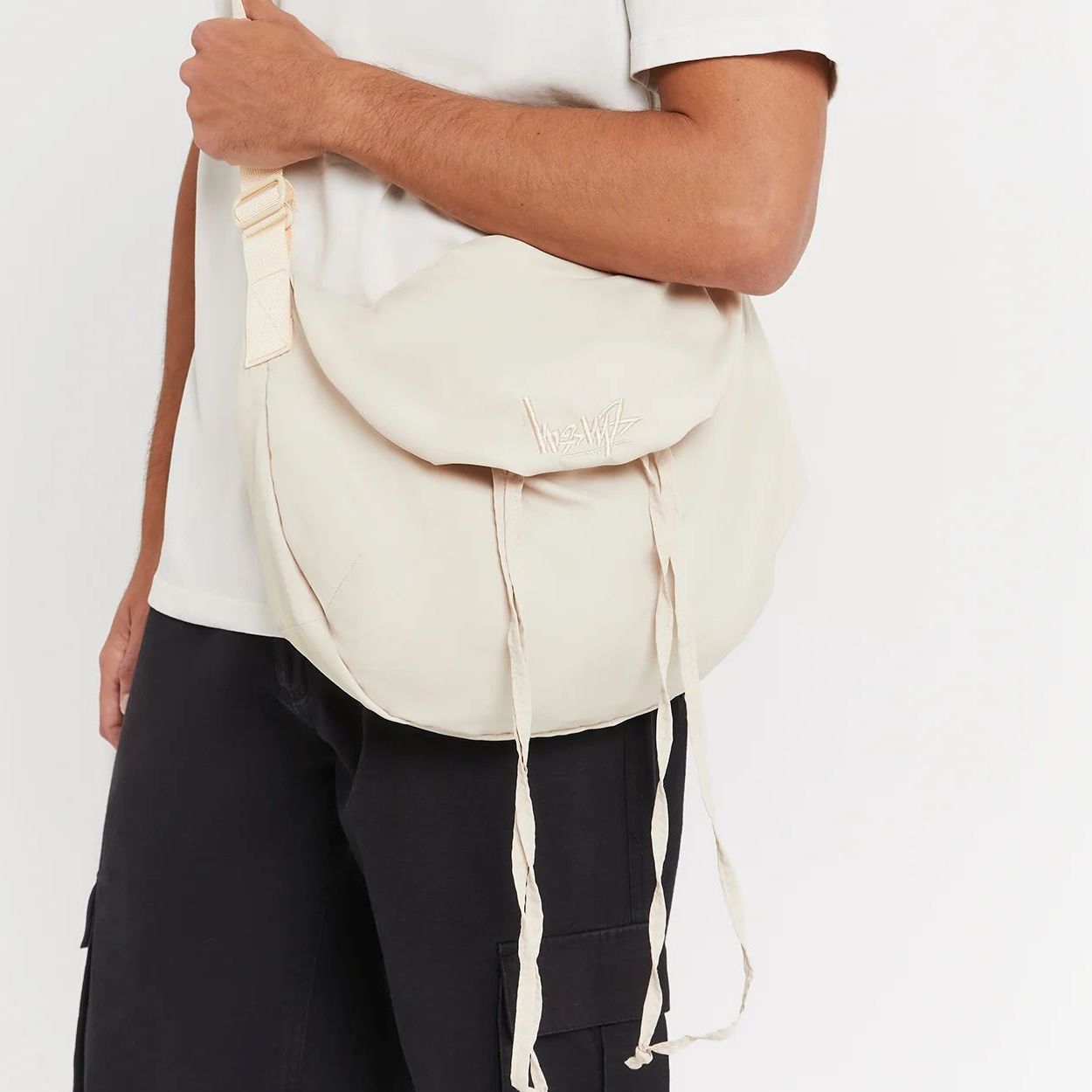 国内即発★STUSSY★Stock Drawstring Bag 男女兼用 バッグ STUSSY Stock Drawstring Bag バッグ - メルカリ