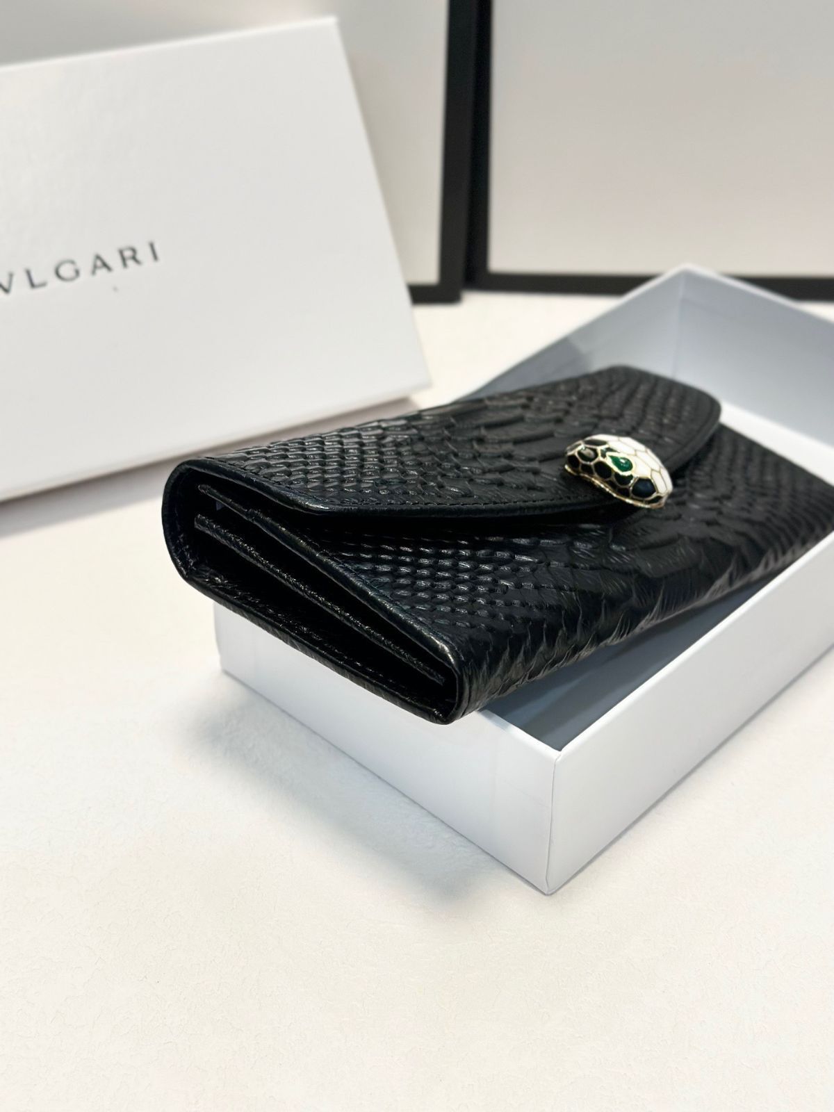 BVLGARI　キーケース　箱　ギャランティカード付 箱付き】BVLGARI キーケース 6連 - メルカリ