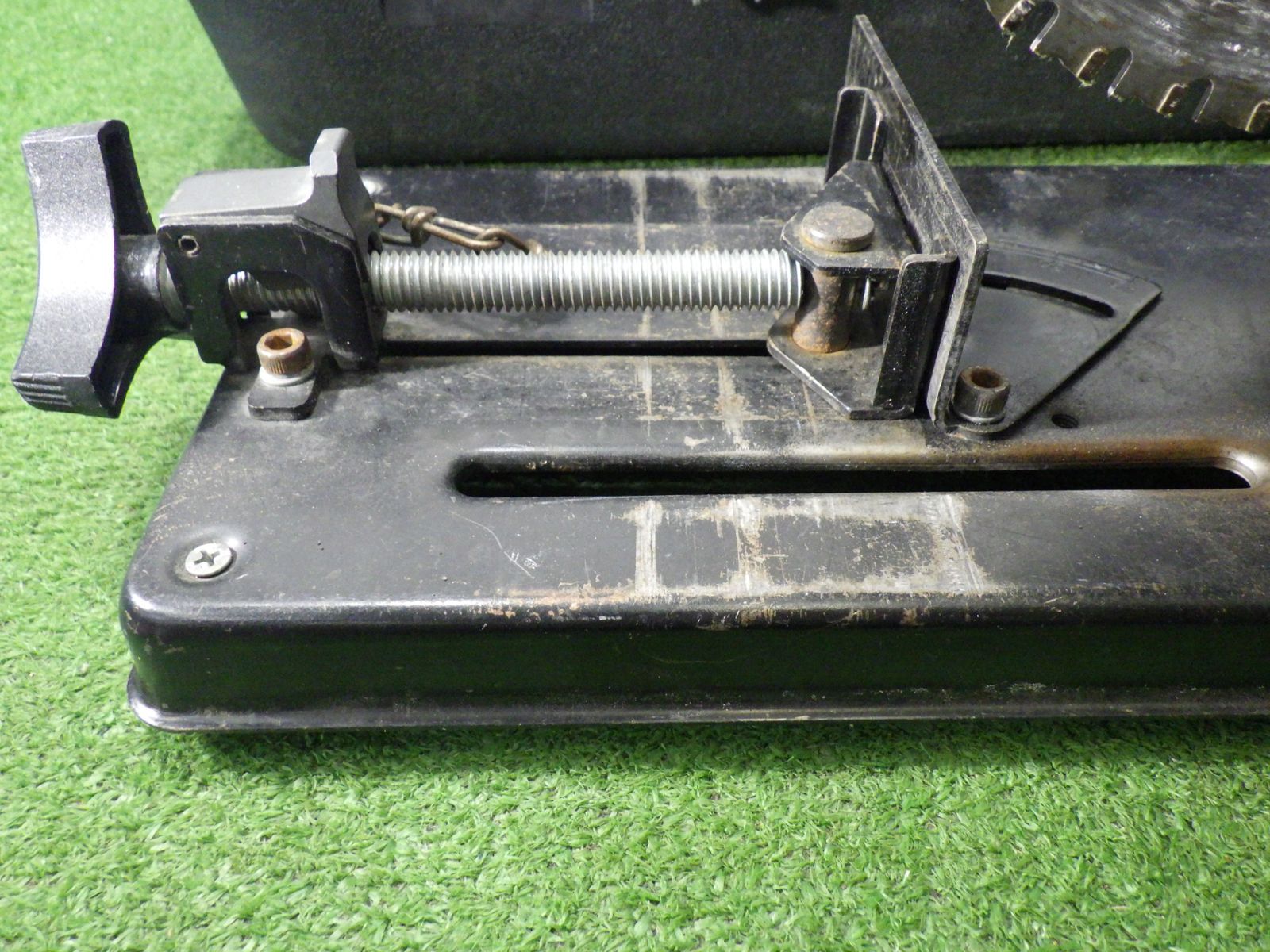 イクラ　チップソー切断機　IS-CTC180V　中古品 小さめ イクラ/育良精機 サーメットチップソー切断機 IS-CTC180 100V