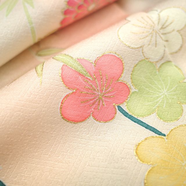 未使用品 訪問着 刺繍 金彩加工 薄橙色 グレー ぼかし 身丈153.0cm正絹 着物 訪問着 フォーマル 正絹 刺繍 地紋 金彩加工 箔ちらし M寸 MWR