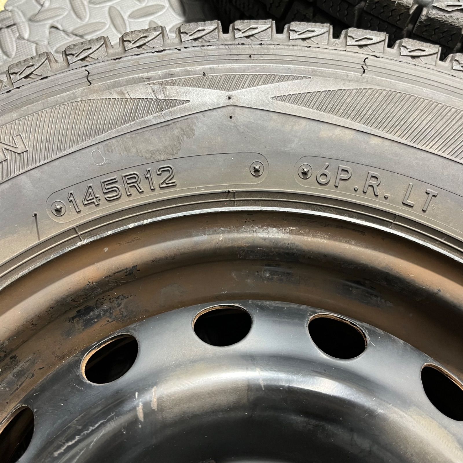 ハイゼット スタッドレスタイヤ