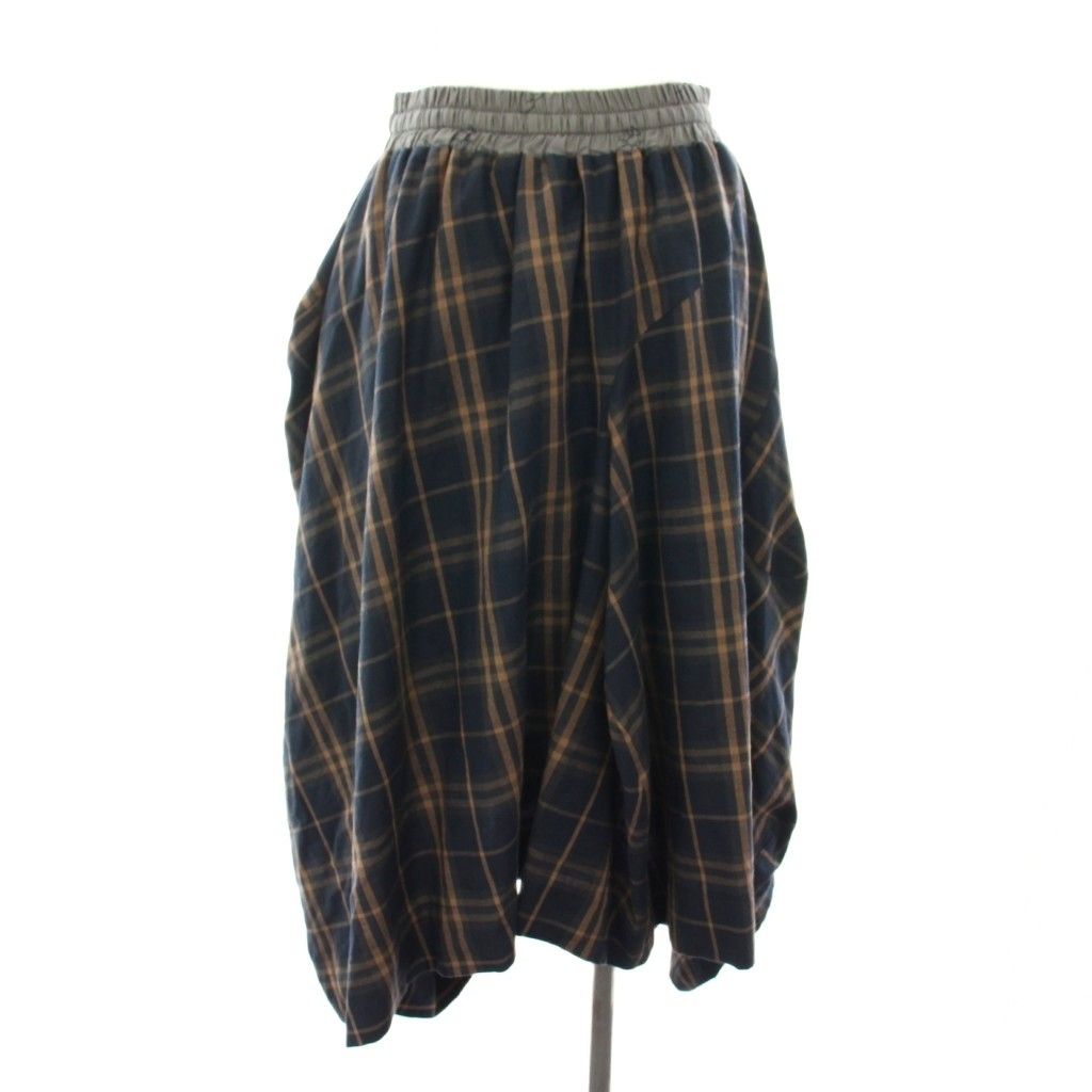 ヴィヴィアンウエストウッドレッドレーベル Vivienne Westwood