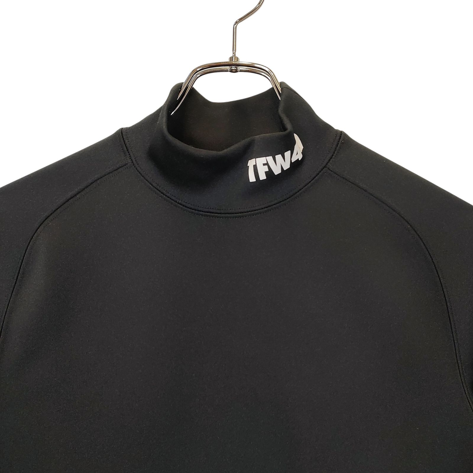 長袖 モックネック